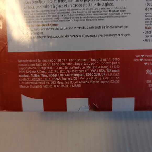 Melissa & Doug Ice Cream Play Set Scoop and Stack Magnetic Pretend Play Food - Picture 4 of 7